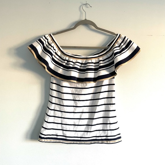 Lilly Pulitzer Sweaters - Lilly Pulitzer Navy and Gold Striped Perelle Sweater M
